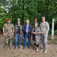 Oberstabsfeldwebel Marco Somma, Ilse Heidt, Volker Schütze, Oberbürgermeisterin Petra Becker, Geschäftsführer Jens Brandt (v.l.n.r.)
